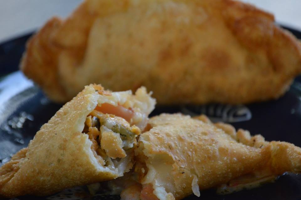 Empanadas de mariscos - Laura Di Cola