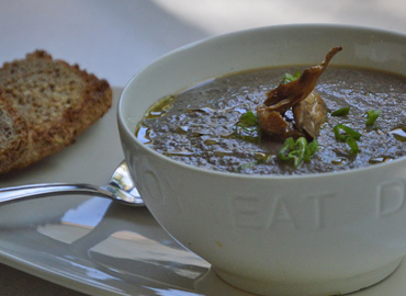 Sopa cremosa de Hongos - Laura Di Cola