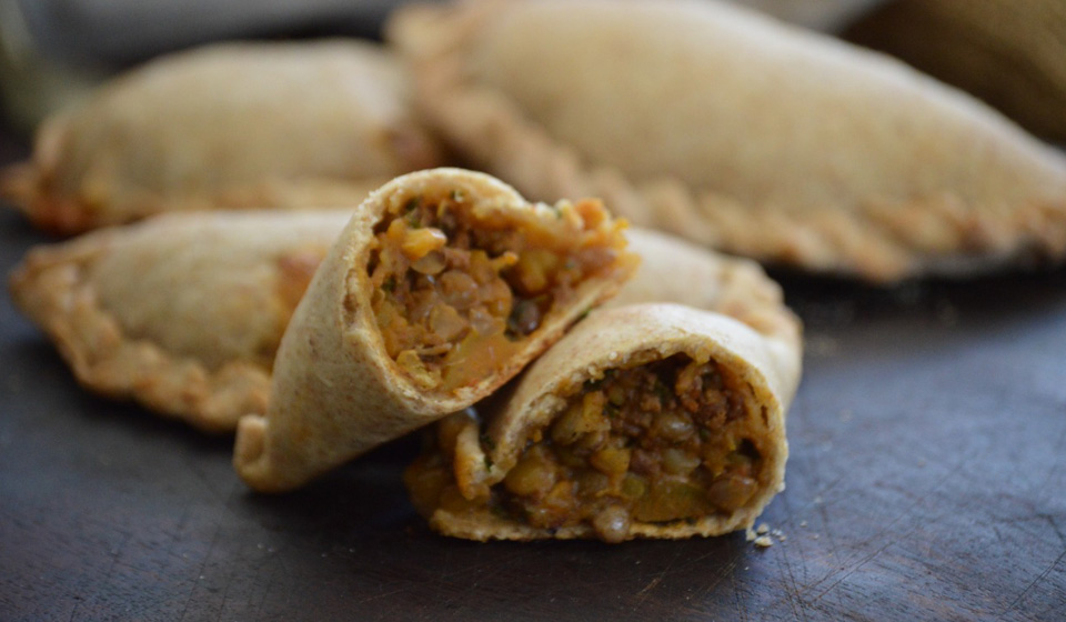 Empanadas de carne con lentejas